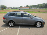 Used 2011 Volkswagen Jetta TDI w/ Premium Pkg image 4