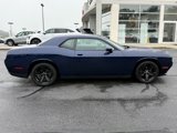 Used 2016 Dodge Challenger SXT image 2