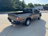 Used 2011 Toyota Tacoma 2WD Regular Cab image 5