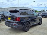 Used 2023 Kia Sorento S w/ Panoramic Sunroof Package image 2