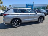 Used 2022 Mitsubishi Outlander SE image 5