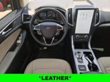 Used 2024 Ford Edge SEL w/ Convenience Package image 5