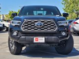 Used 2022 Toyota Tacoma TRD Off-Road image 2