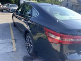 Used 2017 Toyota Avalon XLE w/ All Weather Liner Package image 4