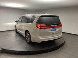 Used 2021 Chrysler Pacifica Touring w/ Cold Weather Group image 5