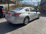 Used 2015 Nissan Altima 2.5 S w/ Sport Value Package image 3