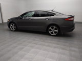 Used 2016 Ford Fusion SE image 3