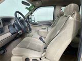Used 2001 Ford F250 Lariat image 3