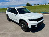 Used 2023 Jeep Grand Cherokee L Limited w/ Luxury Tech Group II image 3