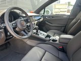 Used 2024 Porsche Macan image 4