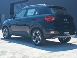 New 2025 Hyundai Venue SEL image 5