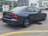 Used 2019 Volvo S60 T6 R-Design image 2