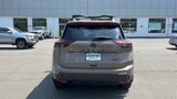Used 2025 Nissan Rogue SV image 5