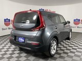 Used 2020 Kia Soul S image 3