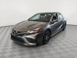 Used 2022 Toyota Camry SE image 3