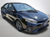 Used 2023 Kia Forte LXS image 5