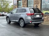 Used 2018 Mitsubishi Outlander SE image 3