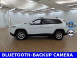 Used 2018 Jeep Cherokee Latitude w/ Cold Weather Group image 4