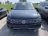 Used 2018 Volkswagen Tiguan SEL Premium image 2