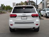 Certified 2022 Jeep Grand Cherokee Laredo X image 3