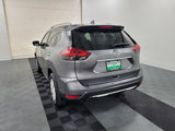 Used 2018 Nissan Rogue SV image 5