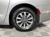 Used 2021 Chrysler Pacifica Touring-L image 6