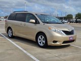 Used 2011 Toyota Sienna LE image 3