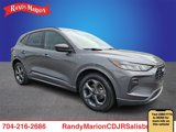 Used 2023 Ford Escape ST-Line image 3