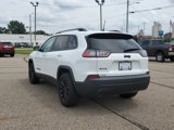 Used 2023 Jeep Cherokee Altitude Lux w/ Lux Elite Package image 3
