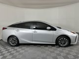 Used 2019 Toyota Prius XLE image 2