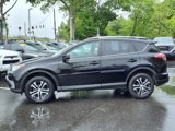 Used 2018 Toyota RAV4 LE w/ All Weather Liner Package image 4