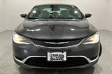 Used 2016 Chrysler 200 Limited image 2