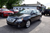 Used 2010 Toyota Avalon XLS image 2