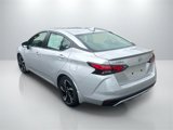 Used 2023 Nissan Versa SR image 3