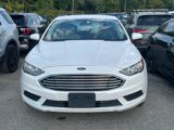 Used 2017 Ford Fusion SE w/ Fusion SE Technology Package image 2