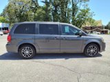 Used 2019 Dodge Grand Caravan GT image 3