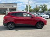 Used 2015 Hyundai Tucson SE image 2