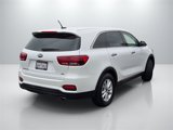 Used 2020 Kia Sorento LX image 5