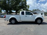 Used 2018 Nissan Frontier SV image 6