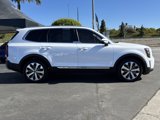Certified 2022 Kia Telluride EX w/ EX Premium Package image 2