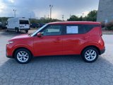 Used 2020 Kia Soul S image 2