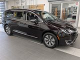 Certified 2018 Chrysler Pacifica Limited w/ Advanced Safetytec Group image 3