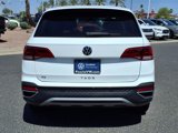 Certified 2022 Volkswagen Taos SE w/ IQ.Drive SE Package image 6