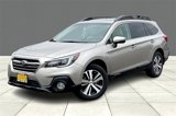 Used 2018 Subaru Outback 2.5i Limited image 2