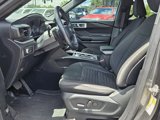 Used 2020 Ford Explorer XLT w/ Comfort Package image 3