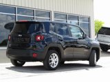 Used 2023 Jeep Renegade Latitude image 3