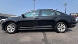 Used 2017 Volkswagen Passat 1.8T S image 3