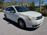 Used 2010 Ford Focus SE image 2