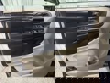 Used 2014 Chrysler Town & Country Touring image 6
