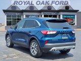 Used 2020 Ford Escape Titanium image 2